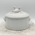 Royal Worcester Gourmet Round White Porcelain Dove Lovebirds Tureen Casserole Dish