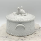 Royal Worcester Gourmet Round White Porcelain Dove Lovebirds Tureen Casserole Dish