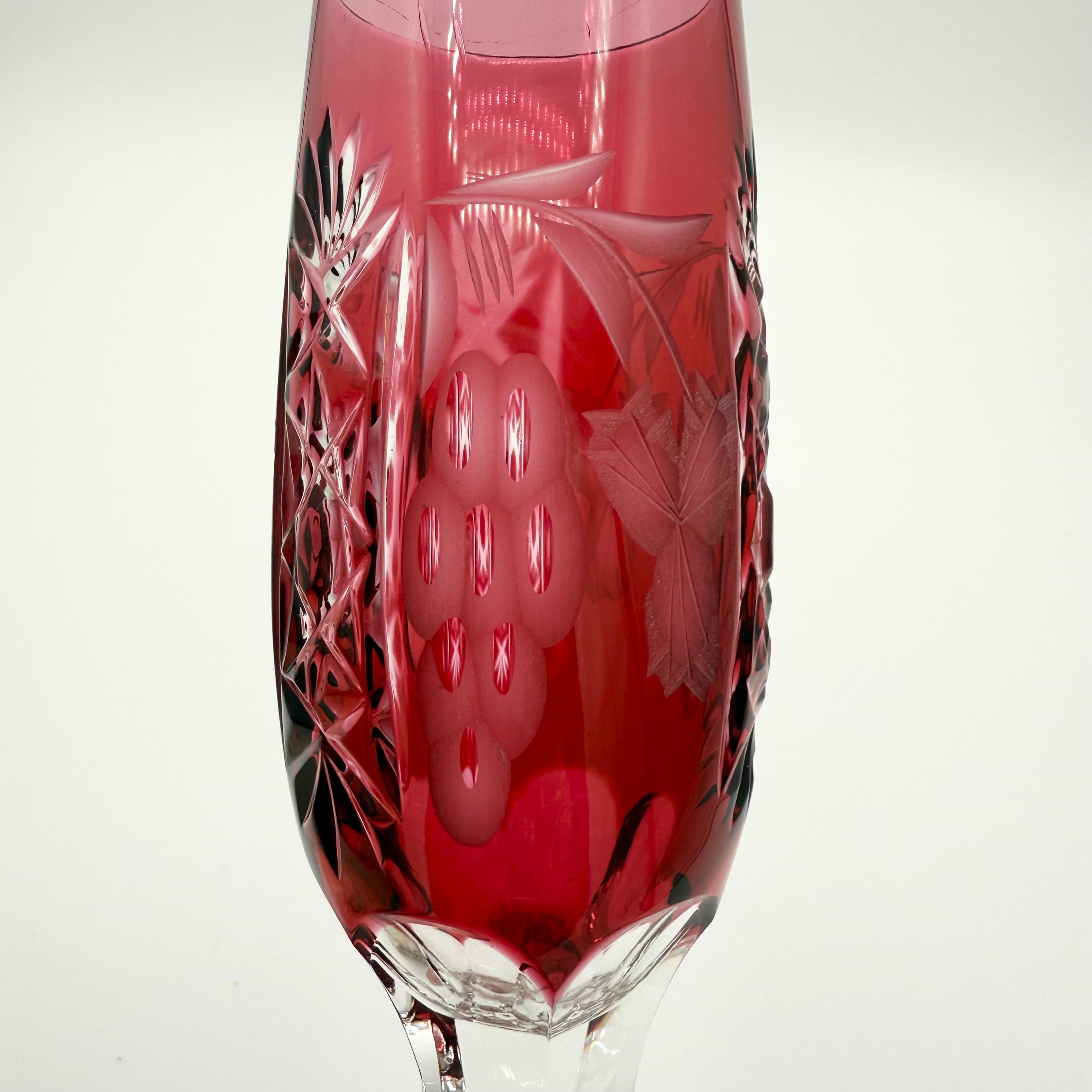 Nachtmann Traube Cut To Clear Crystal Champagne Flutes