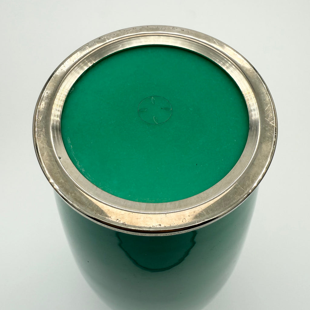 Japanese Ando Jubei Green Wireless Cloisonné Enamel Vase, c. 20th Century