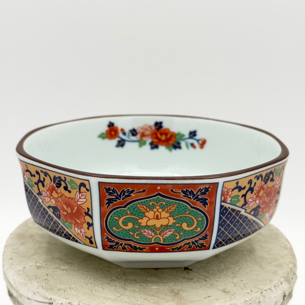 Hatsuichi Mino Ware Court Brocade Octagonal Bowl – Japanese Ceramic