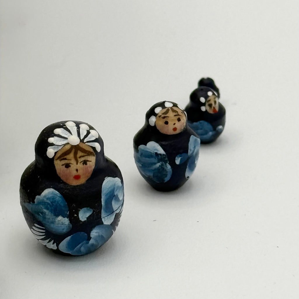 Vintage Hand-Painted Russian Nesting Dolls (Set of 10) – Blue & White Floral Design