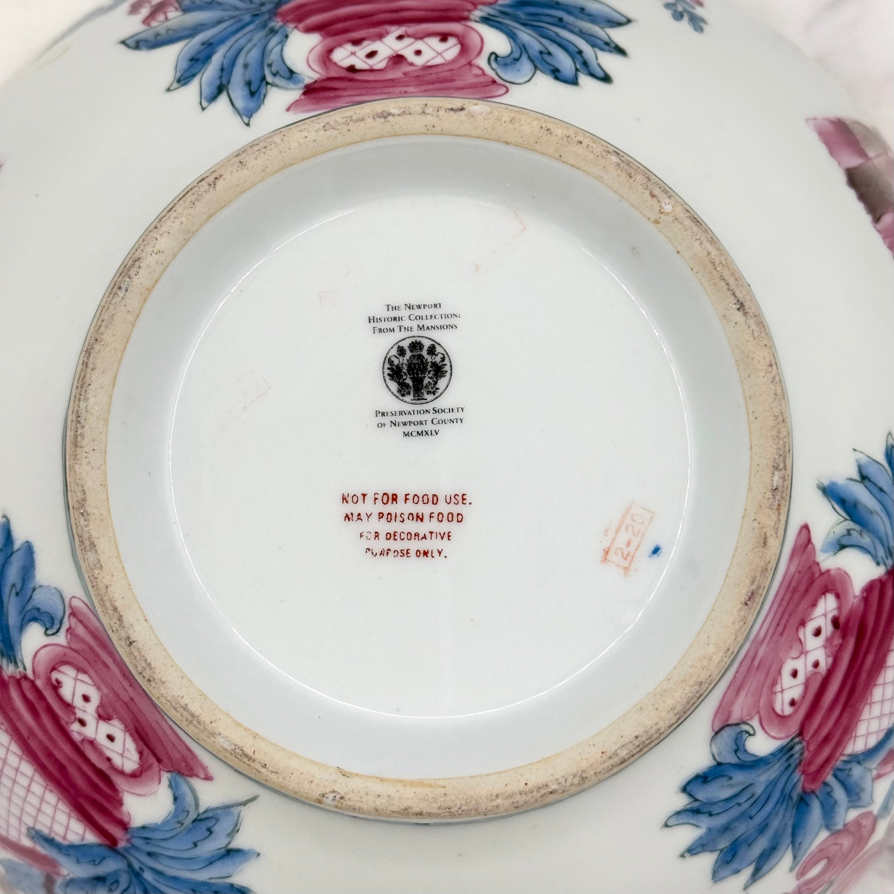 Vintage Newport Mansions “Newport Historic Collection” Hand-Decorated Porcelain Center Bowl (Reproduction)