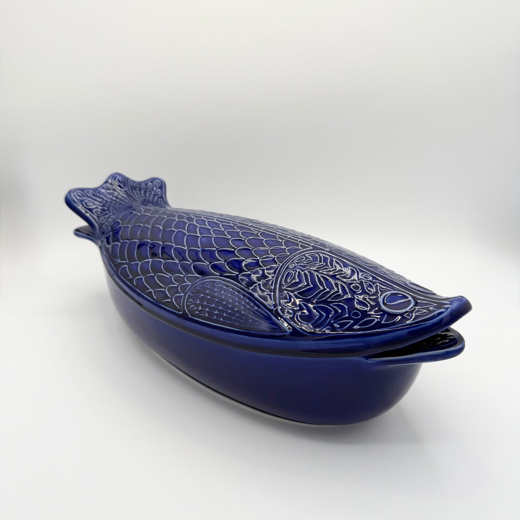 Vintage Environmental Ceramics Blue Fish Shaped Covered Baking Dish, c. 1966