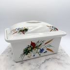 Vintage Hoan porcelain baking dish with wheat and floral decoration, made in France. Beautiful and functional kitchen collectible.