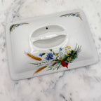 Vintage Hoan porcelain baking dish with wheat and floral decoration, made in France. Beautiful and functional kitchen collectible.