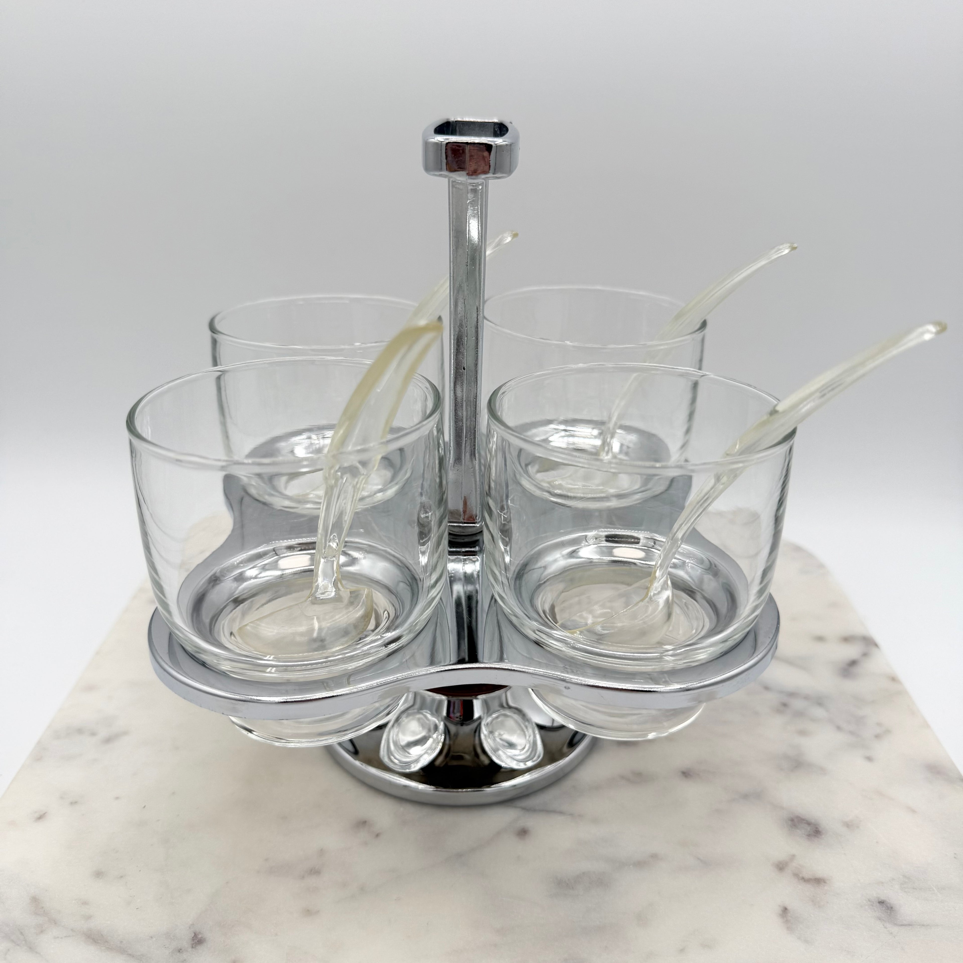 Faux Teak Metal Condiment Carousel Lazy Susan with 4 Glass Holders and Spoons
