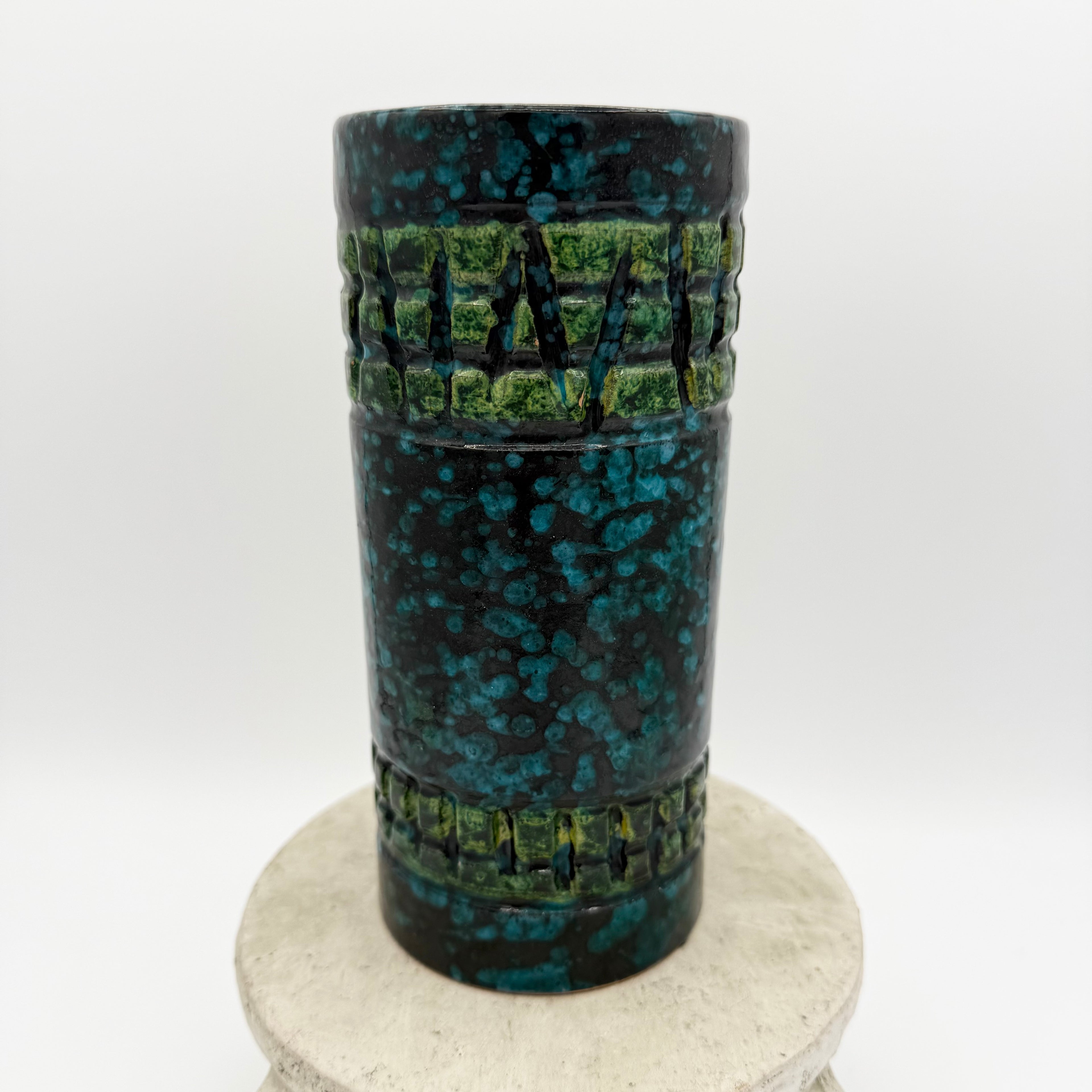 Italian Sgraffito Fat Lava Ceramic Cylinder Vase, Made in Italy